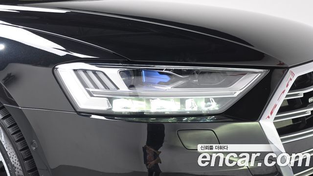 Audi A8 (D5) 55 TFSI Quattro LWB 2021 — фото 22
