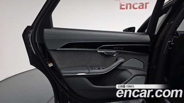 Audi A8 (D5) 55 TFSI Quattro LWB 2021 — фото 25