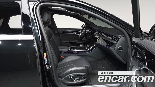 Audi A8 (D5) 55 TFSI Quattro LWB 2021 — фото 26