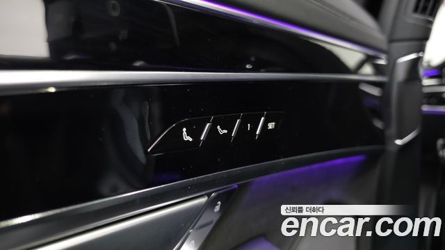 Audi A8 (D5) 55 TFSI Quattro LWB 2021 — фото 38