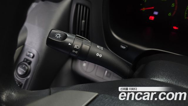 Hyundai Grand Starex 3-Seater VAN CVX Luxury 2014 — фото 19