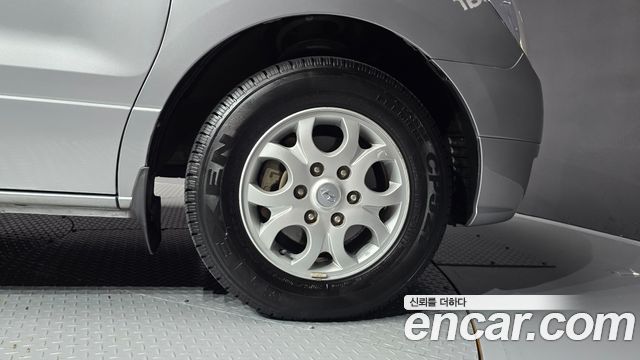 Hyundai Grand Starex 3-Seater VAN CVX Luxury 2014 — фото 21