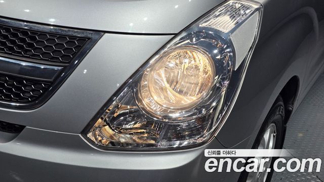 Hyundai Grand Starex 3-Seater VAN CVX Luxury 2014 — фото 22