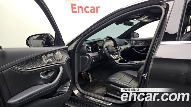 Mercedes-Benz E-Class (W213) E350 4MATIC AMG Line 2021 — фото 10