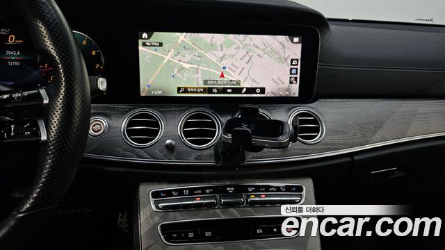 Mercedes-Benz E-Class (W213) E350 4MATIC AMG Line 2021 — фото 13
