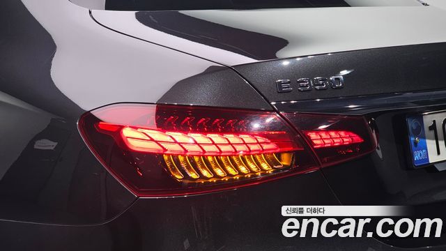 Mercedes-Benz E-Class (W213) E350 4MATIC AMG Line 2021 — фото 23