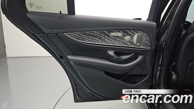 Mercedes-Benz E-Class (W213) E350 4MATIC AMG Line 2021 — фото 25