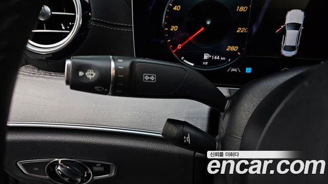 Mercedes-Benz E-Class (W213) E350 4MATIC AMG Line 2021 — фото 30