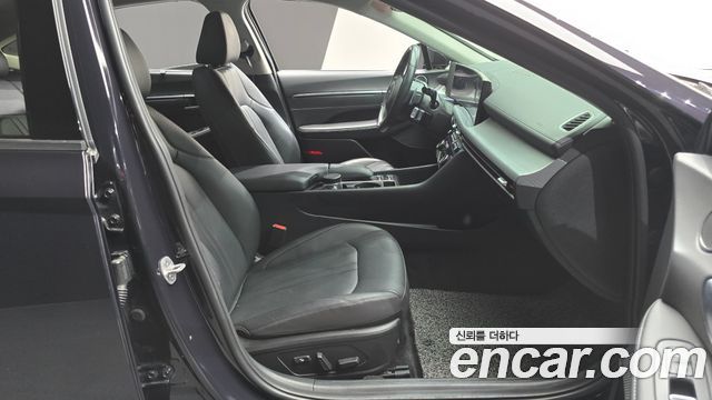 Hyundai Sonata The Edge (DN8) 2.0 Premium 2024 — фото 15