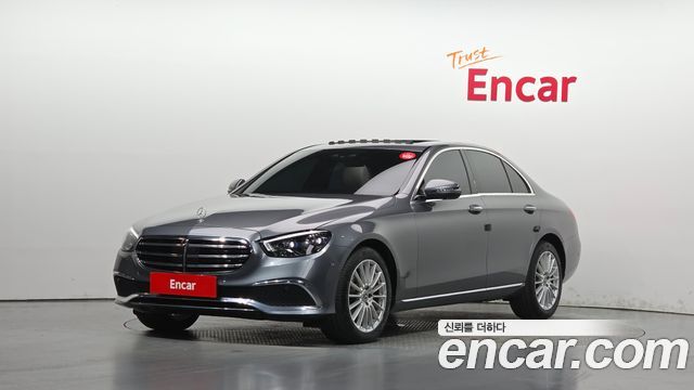 Mercedes-Benz E-Class (W213) E250 Exclusive 2022 — фото 1