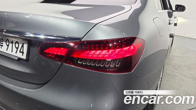 Mercedes-Benz E-Class (W213) E250 Exclusive 2022 — фото 23