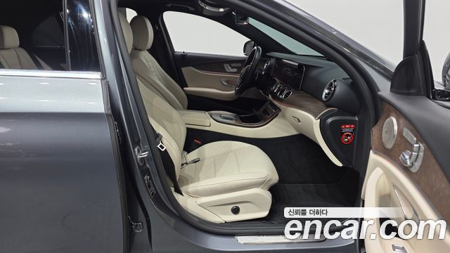 Mercedes-Benz E-Class (W213) E250 Exclusive 2022 — фото 26