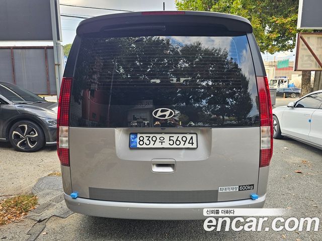 Hyundai Staria L3.5 Cargo 5-Seater Modern 2025 — фото 5