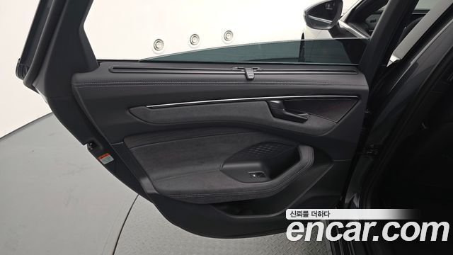 Audi A6 (C9) 55 TFSI Quattro S Line 2026 — фото 31