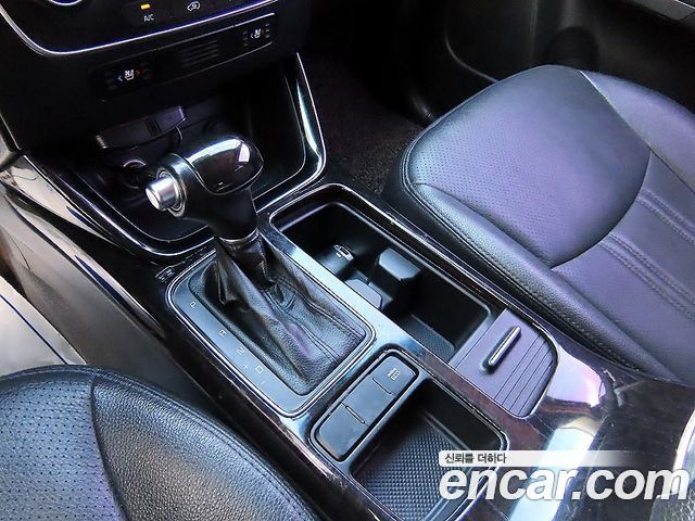 Kia Sorento R Diesel 2.0 2WD Prestige 2014 — фото 10