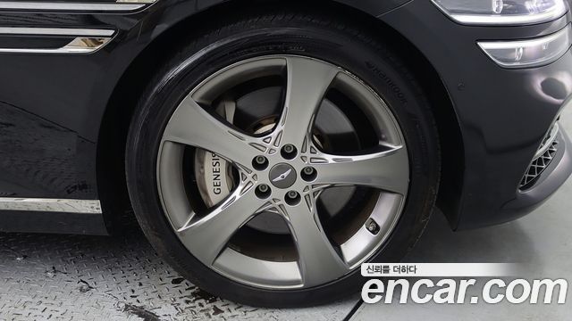 Genesis G80 (RG3) Gasoline 3.5 Turbo AWD 2023 — фото 16