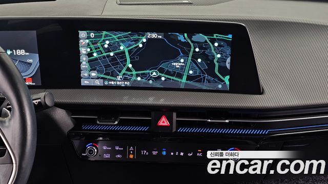Kia EV6 Long Range 4WD GT Line 2022 — фото 14