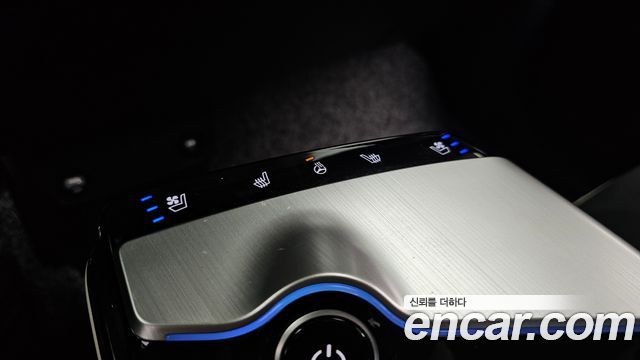 Kia EV6 Long Range 4WD GT Line 2022 — фото 33