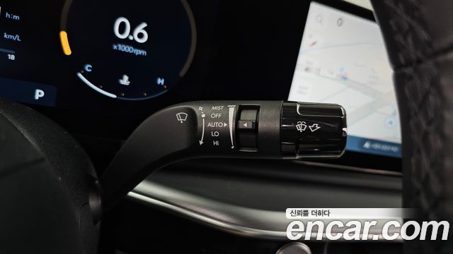 Hyundai Grandeur (GN7) 2,5 Gasoline 2WD Premium 2023 — фото 28
