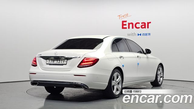 Mercedes-Benz E-Class (W213) E200 Avantgarde 2017 — фото 2