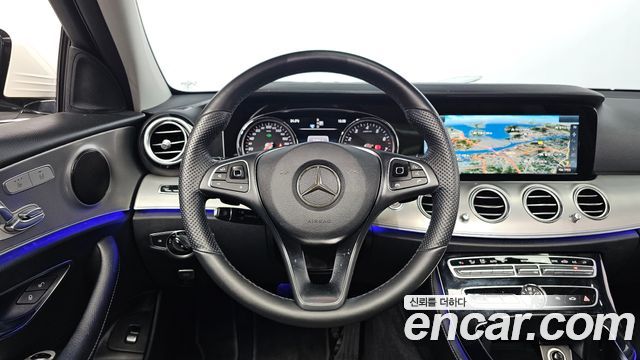 Mercedes-Benz E-Class (W213) E200 Avantgarde 2017 — фото 12