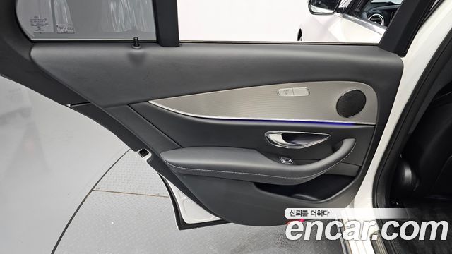 Mercedes-Benz E-Class (W213) E200 Avantgarde 2017 — фото 25