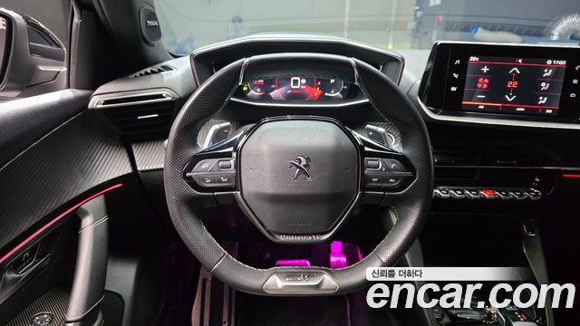 Peugeot 2008 (II) 1.5 BlueHDi GT 2022 — фото 13