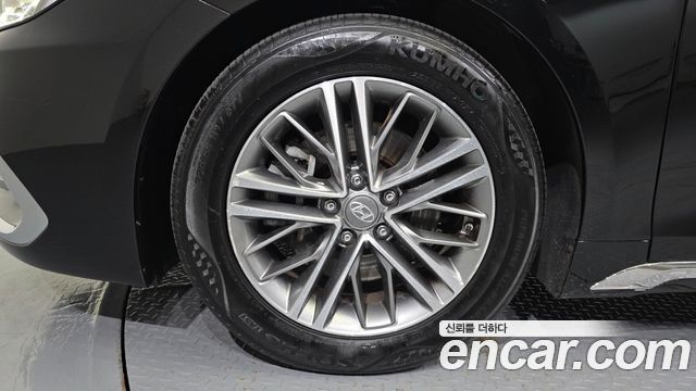 Hyundai Grandeur (IG) 2.4 Premium 2018 — фото 5