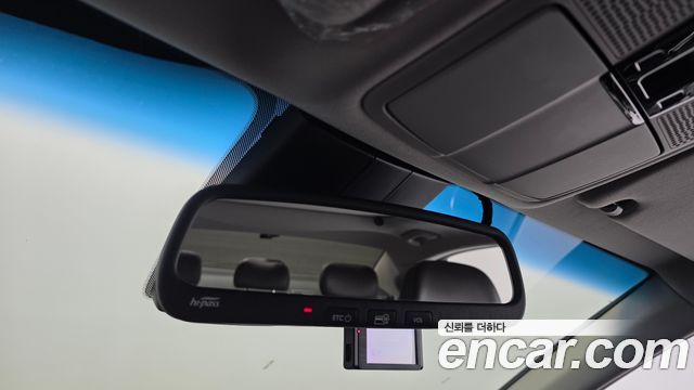 Hyundai Grandeur (IG) 2.4 Premium 2018 — фото 15