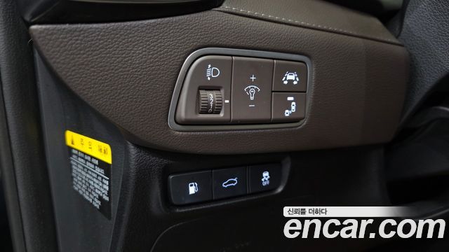 Hyundai Grandeur (IG) 2.4 Premium 2018 — фото 16