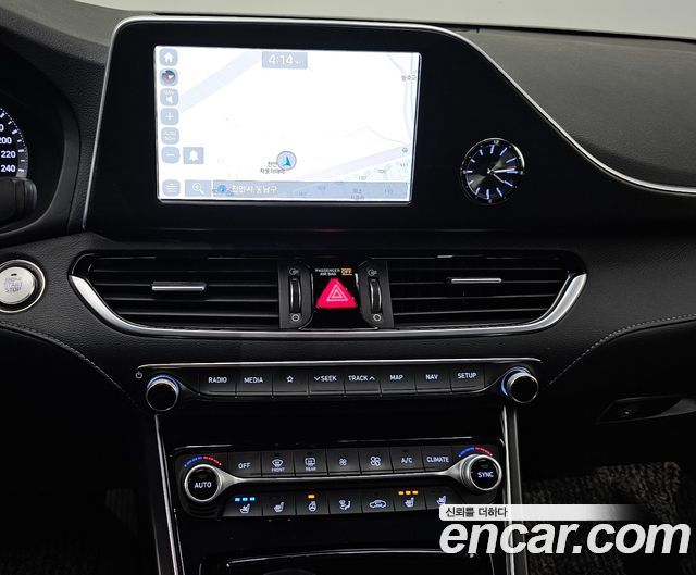 Hyundai Grandeur (IG) 2.4 Premium 2018 — фото 30