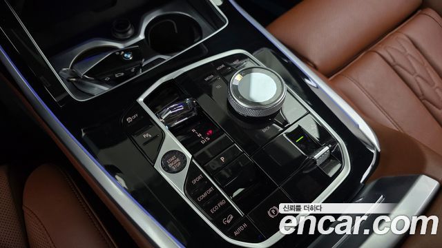 BMW X7 (G07) xDrive 40i M Sport 6STR 2024 — фото 9