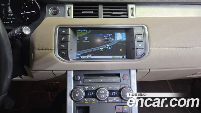 Land Rover Range Rover Evoque 2.0 TD4 SE 2016 — фото 14