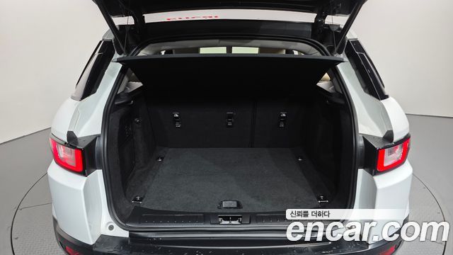 Land Rover Range Rover Evoque 2.0 TD4 SE 2016 — фото 19