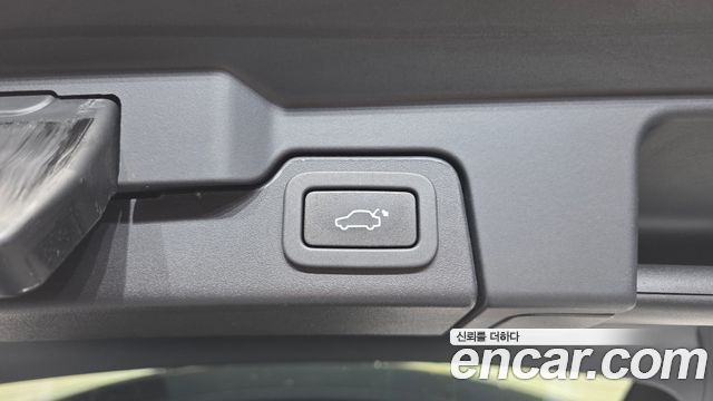 Land Rover Range Rover Evoque 2.0 TD4 SE 2016 — фото 20
