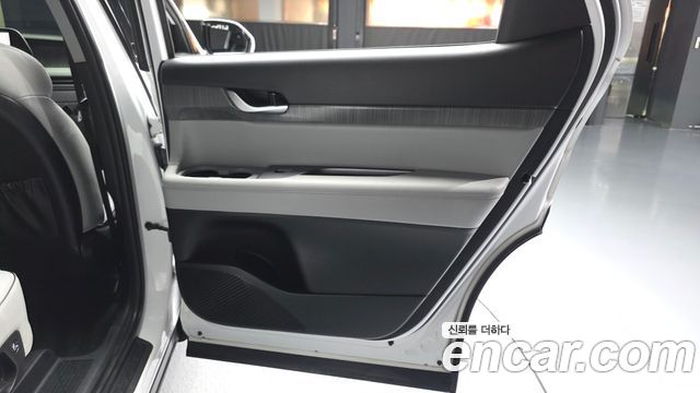 Hyundai Palisade Diesel 2.2 2WD Le Blanc 2024 — фото 25