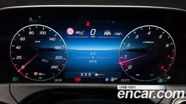 Mercedes-Benz E-Class (W214) E200 AMG Line 2026 — фото 8