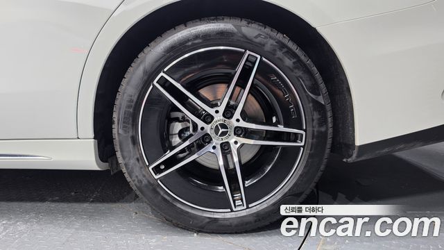 Mercedes-Benz E-Class (W214) E200 AMG Line 2026 — фото 27