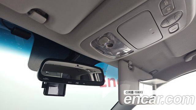 Kia Carnival R Grand Carnival GLX Premium 2014 — фото 19