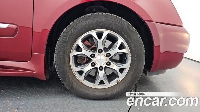 Kia Carnival R Grand Carnival GLX Premium 2014 — фото 21