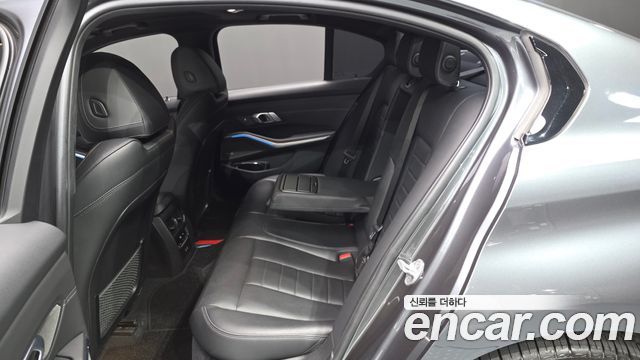 BMW 3 Series (G20) 330e M Sport 2021 — фото 12