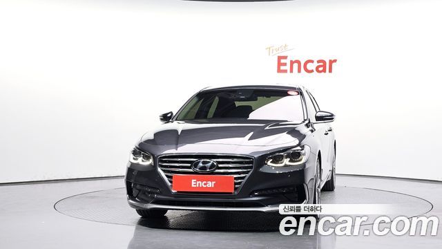 Hyundai Grandeur (IG) 2.2 Diesel Premium Special 2017 — фото 3