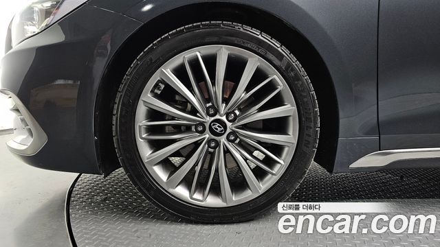 Hyundai Grandeur (IG) 2.2 Diesel Premium Special 2017 — фото 5