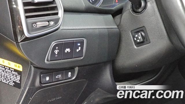 Hyundai Grandeur (IG) 2.2 Diesel Premium Special 2017 — фото 17