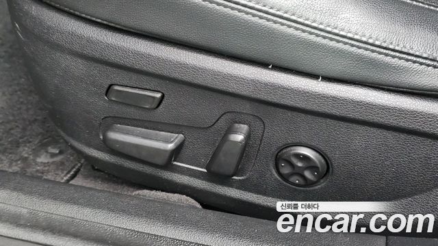 Hyundai Grandeur (IG) 2.2 Diesel Premium Special 2017 — фото 22