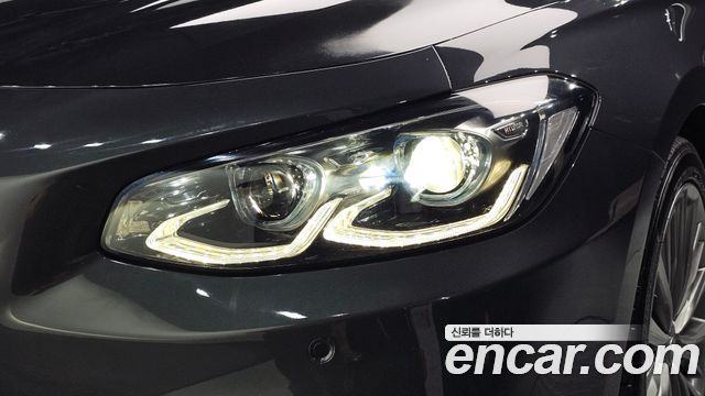 Hyundai Grandeur (IG) 2.2 Diesel Premium Special 2017 — фото 28