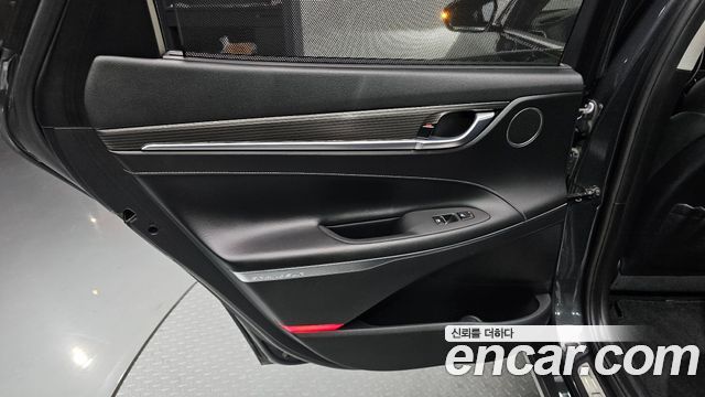 Hyundai Grandeur (IG) 2.2 Diesel Premium Special 2017 — фото 31