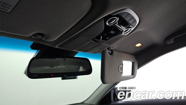 Hyundai Grandeur (IG) 2.2 Diesel Premium Special 2017 — фото 34