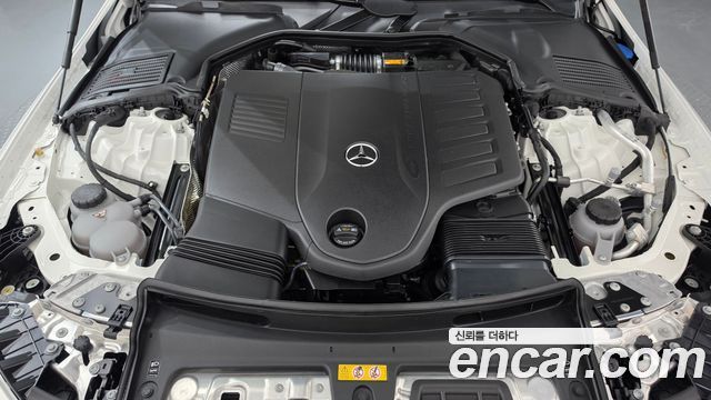 Mercedes-Benz CLE-Class (C236) CLE450 4MATIC Cabriolet 2026 — фото 6