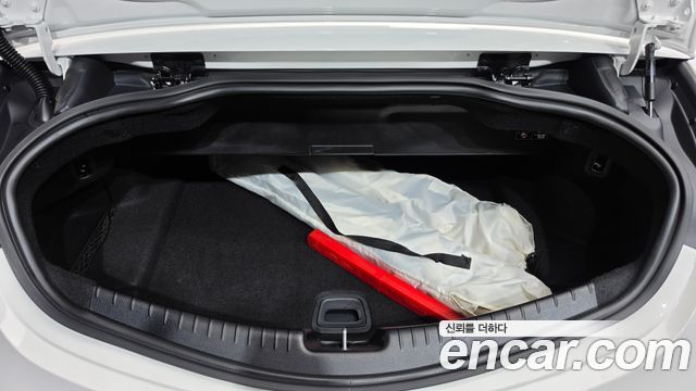 Mercedes-Benz CLE-Class (C236) CLE450 4MATIC Cabriolet 2026 — фото 21